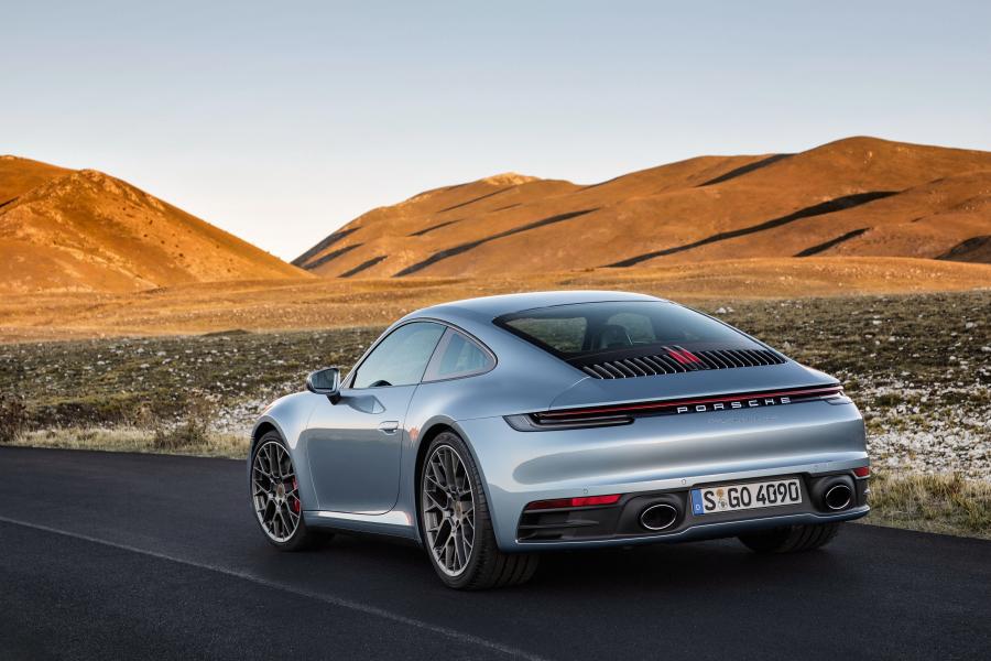  Porsche 911 Carrera 4S (992) 2019 года  (WW) (фото 11 из 60)
